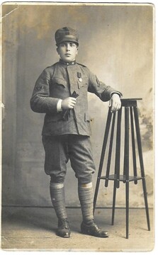 Andrej Gržina (1902-1980 na služenju vojaščine v Firenzah  maja 1922